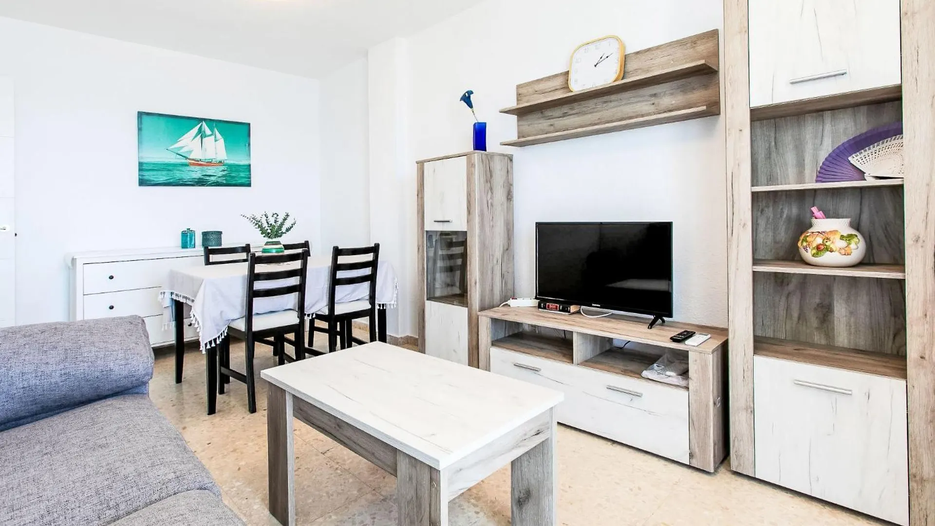 Apartment Rinconada Beachfront 2 By Interhome Rincón de la Victoria
