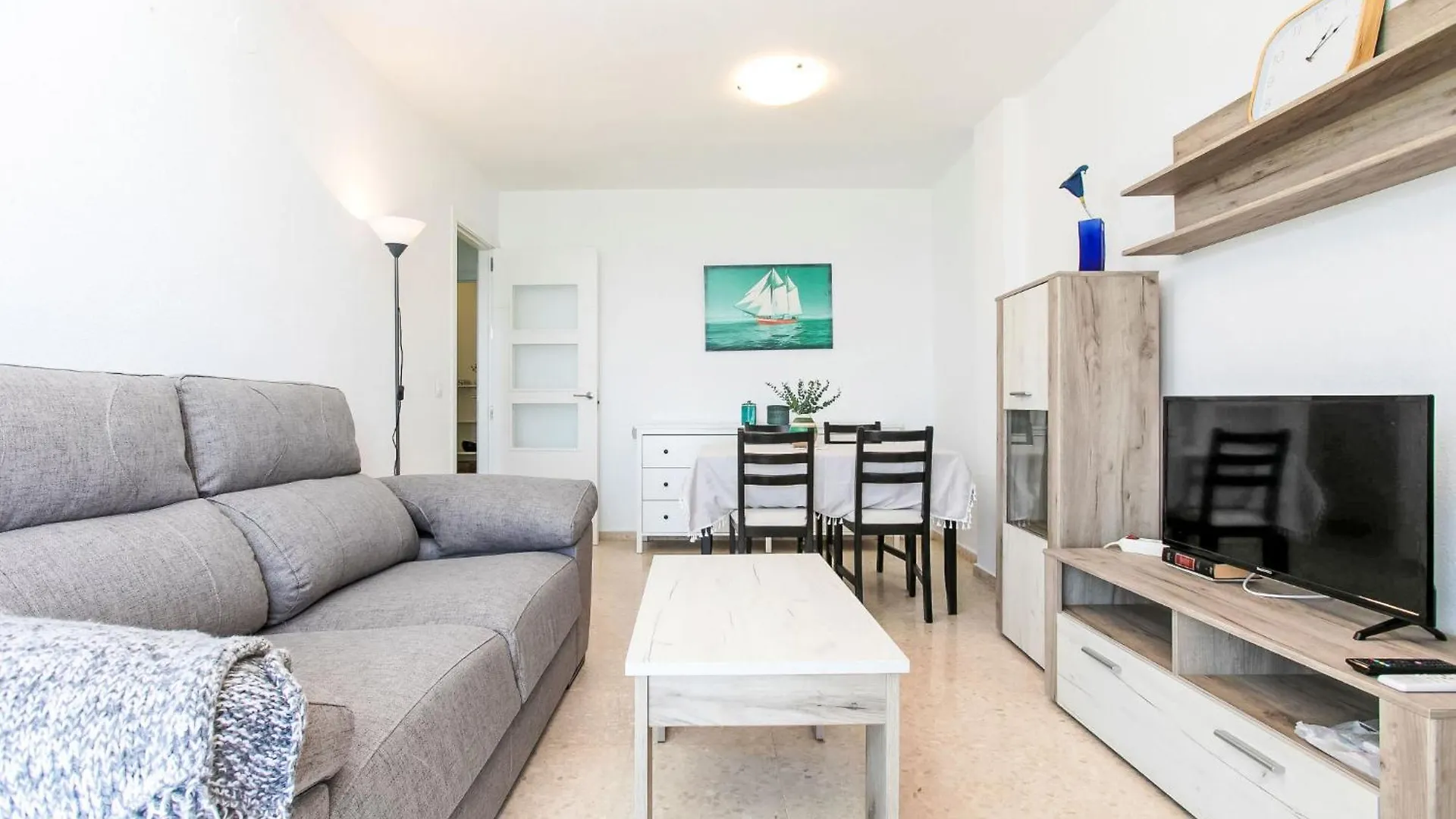 Apartment Rinconada Beachfront 2 By Interhome Rincón de la Victoria 0*,  Espanha